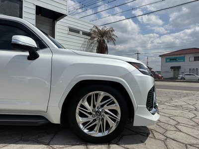 LEXUS LX - 10