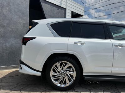 LEXUS LX - 9