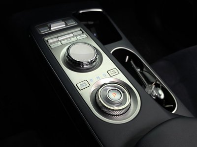 صورة مصغرة 12 لـ 2021 Genesis GV70