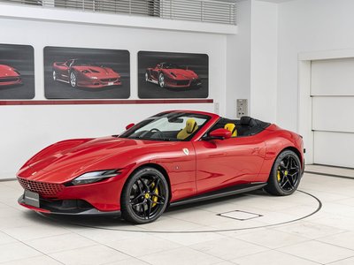 2025 Ferrari ROMA SPIDER — фото 9