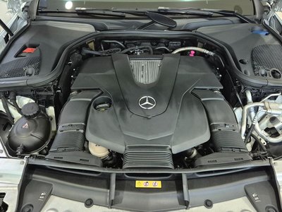 MERCEDES-BENZ E-CLASS - 7