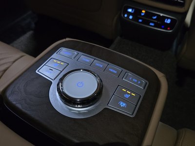2023 Genesis G80 (RG3) — миниатюра 25