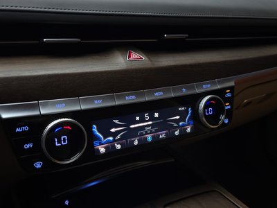 2023 Genesis G80 (RG3) — миниатюра 24