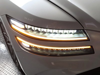 GENESIS G80 (RG3) - 9