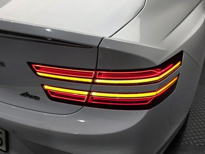 GENESIS G80 (RG3) - 10