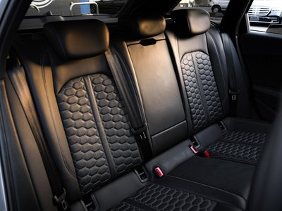 صورة مصغرة 50 لـ 2021 AUDI RS4 AVANT