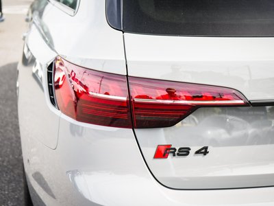 صورة مصغرة 12 لـ 2021 AUDI RS4 AVANT