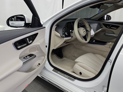 MERCEDES-BENZ E-CLASS - 10