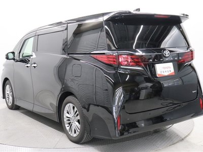 TOYOTA ALPHARD - 3