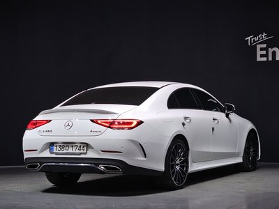 MERCEDES-BENZ CLS - 4