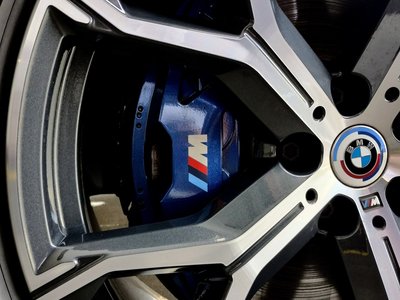 2021 BMW X6 — миниатюра 80