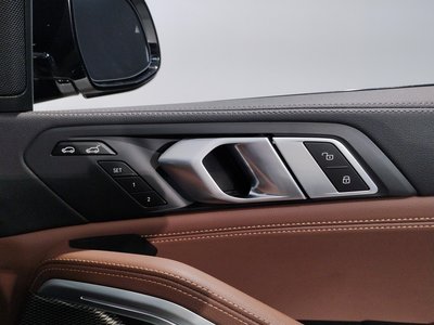 2021 BMW X6 — миниатюра 42