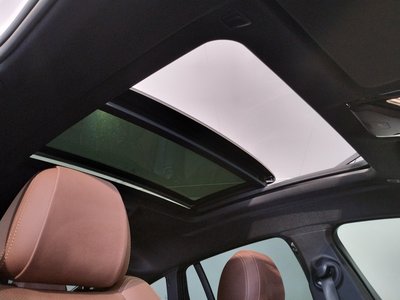 2021 BMW X6 — миниатюра 35