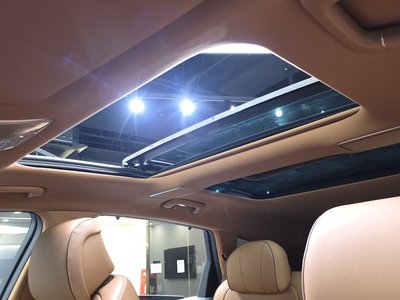 2023 Genesis GV80 thumbnail 19
