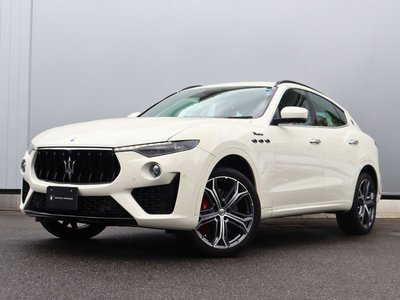 2022 Maserati LEVANTE — фото 2