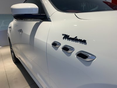 2022 Maserati LEVANTE thumbnail 11