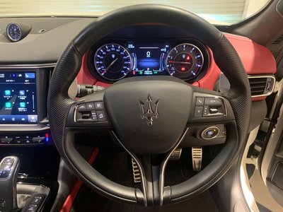 2022 Maserati LEVANTE — фото 3