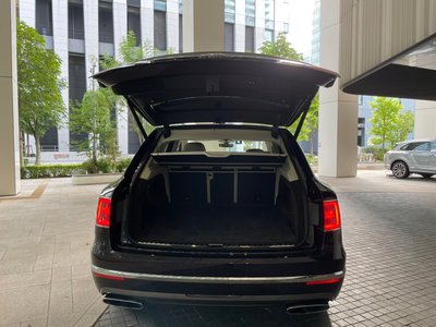 2018 Bentley BENTAYGA thumbnail 25