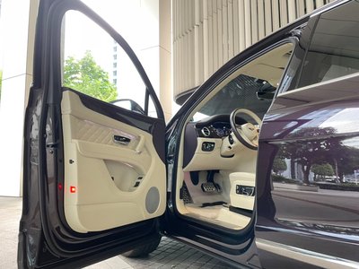2018 Bentley BENTAYGA 照片 8