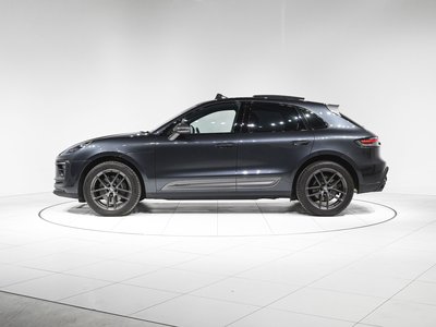 PORSCHE MACAN - 9