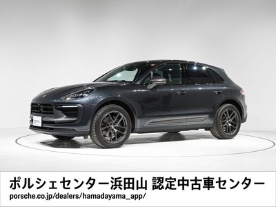 PORSCHE MACAN - 1