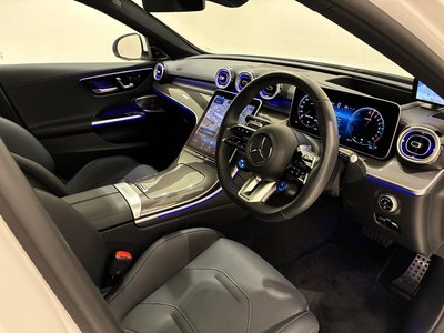 صورة 2 لـ 2024 Mercedes-BENZ C-CLASS AMG