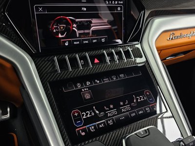 صورة مصغرة 32 لـ 2024 Lamborghini URUS
