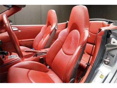 PORSCHE 911 CABRIOLET - 4