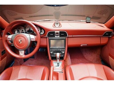 PORSCHE 911 CABRIOLET - 5