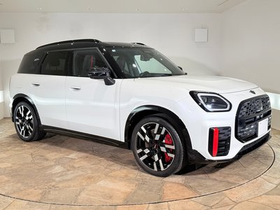 2025 MINI COOPER COUNTRYMAN photo 8