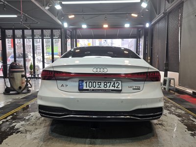 AUDI A7 - 6