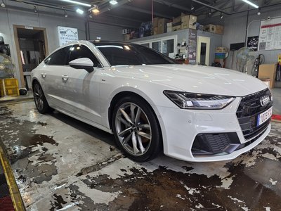 AUDI A7 - 3