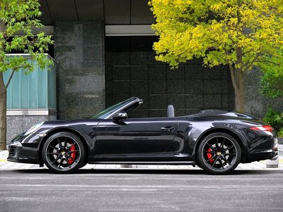 PORSCHE 911 CABRIOLET - 5
