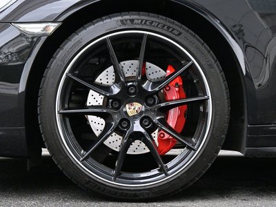 PORSCHE 911 CABRIOLET - 10