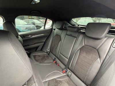 صورة مصغرة 54 لـ 2019 ALFA Romeo STELVIO