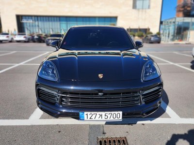 PORSCHE CAYENNE - 1
