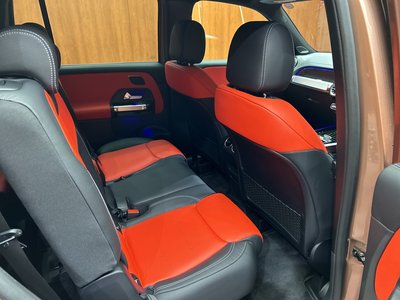 MERCEDES-BENZ GLB - 8