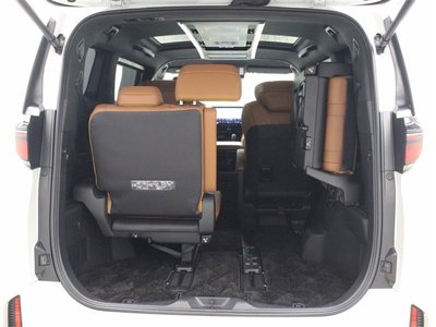 2024 Toyota VELLFIRE 照片 10