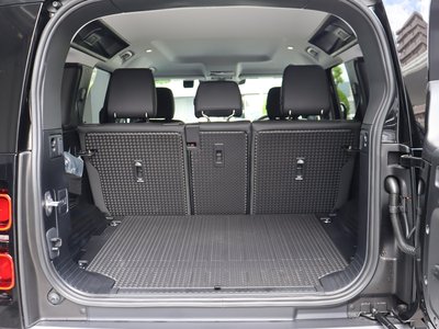 صورة مصغرة 41 لـ 2025 LAND Rover DEFENDER