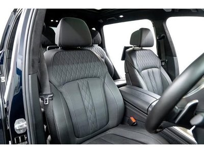 صورة 4 لـ 2020 BMW X7