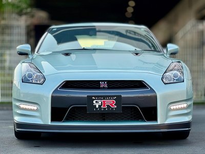 2011 Nissan GT-R 照片 5