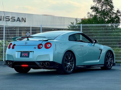 2011 Nissan GT-R 照片 11