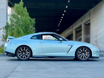 2011 Nissan GT-R 照片 7