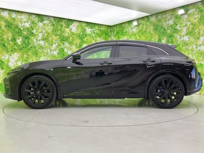 TOYOTA CROWN SPORT - 2