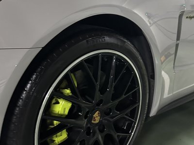 PORSCHE PANAMERA - 3