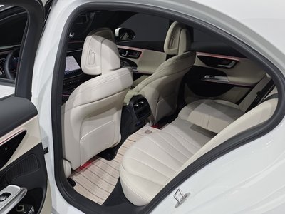 صورة مصغرة 11 لـ 2026 Mercedes-BENZ E-CLASS