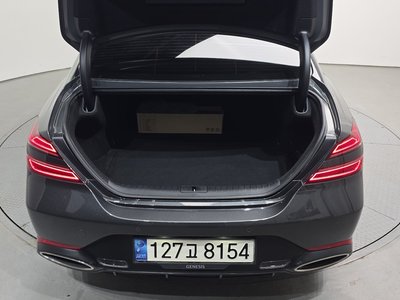 2021 Genesis THE NEW G70 — миниатюра 20