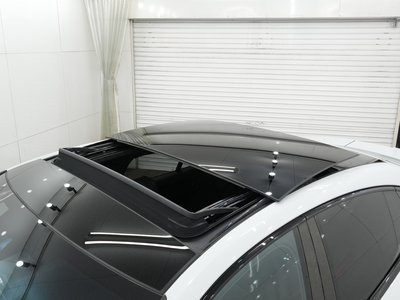 PORSCHE PANAMERA - 7