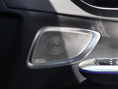 2024 MERCEDES-BENZ C-CLASS — миниатюра 27