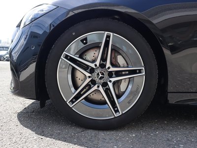 صورة 2 لـ 2024 MERCEDES-BENZ C-CLASS